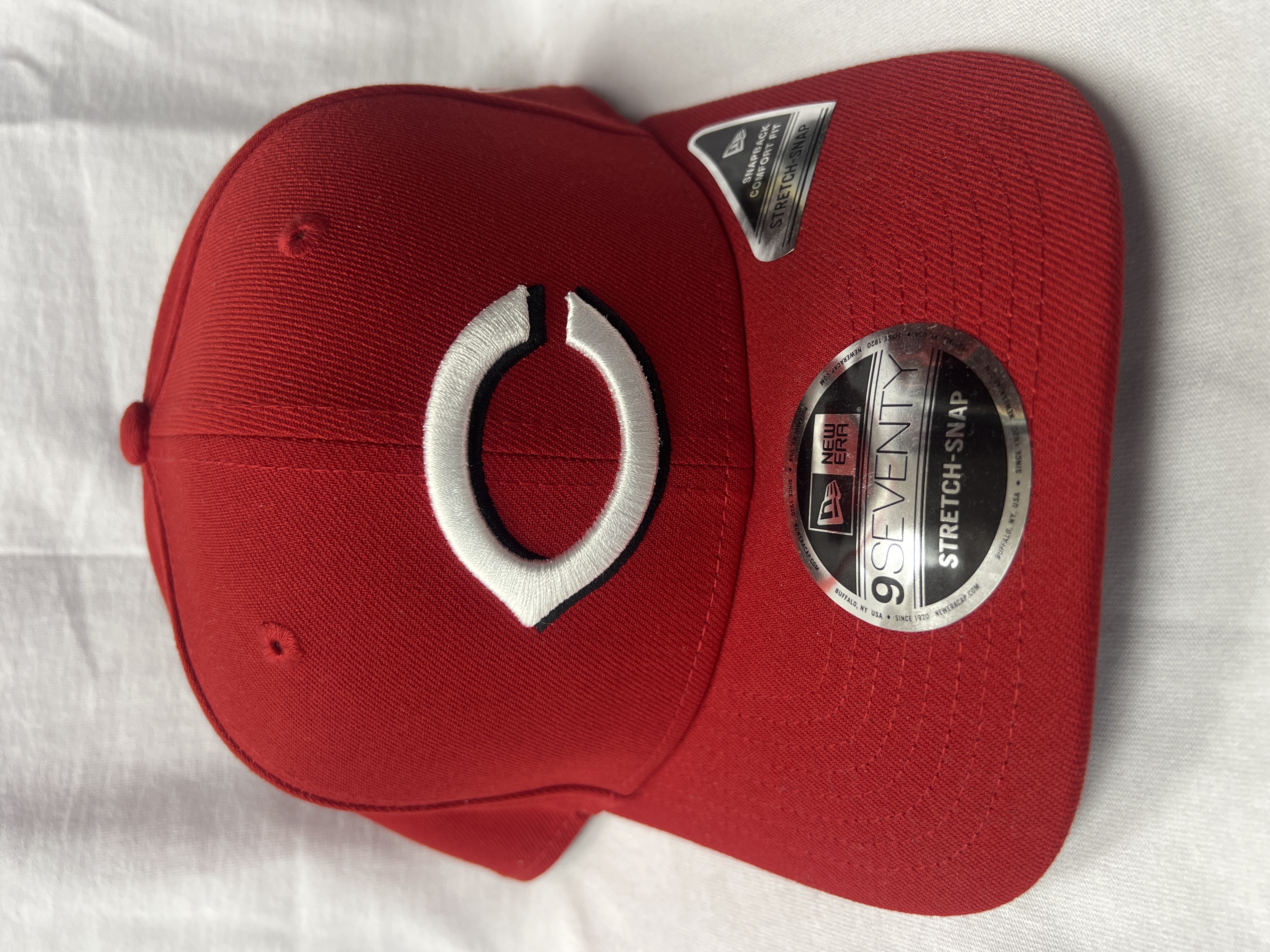 New Era 9SEVENTY Stretch-Snap Cincinnati Reds Cap